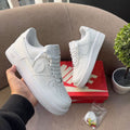 NIKE AF1
