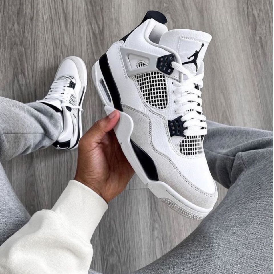 RETRO 4 MILITARY BLACK