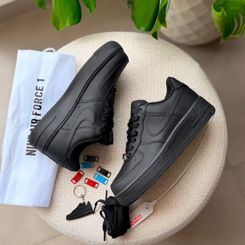 Nike af1 negro