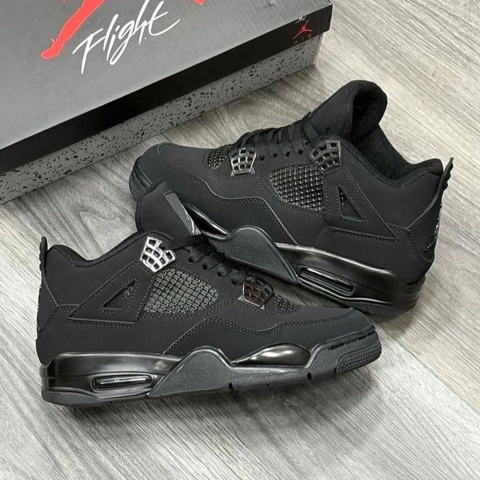 RETRO 4 BLACK CAT